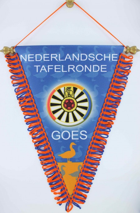 Pennant full colour 20x30